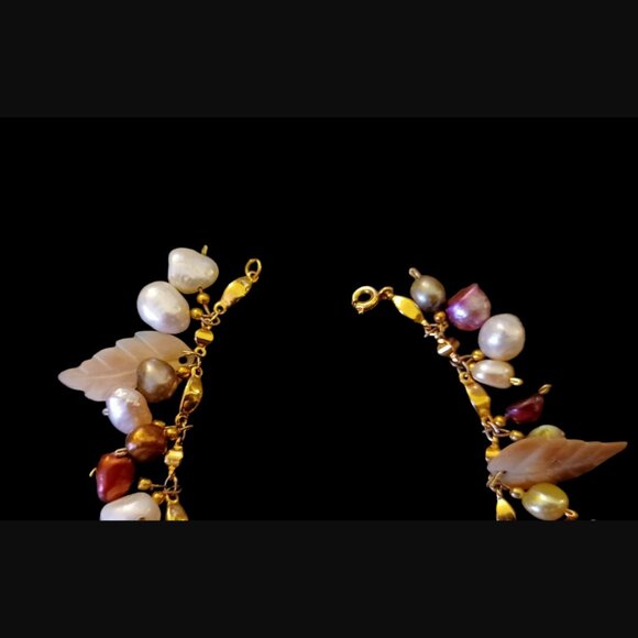 Natural Multicolor Mother Of Pearl Lead Gold Tone 7.5" Bracelet - Picture 3 of 7